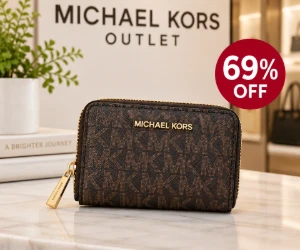69% Off Jet Set Logo Card Case, Just $39 at Michael Kors Outlet