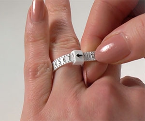 Free Ring Sizer From Gemporia