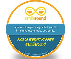 Free IZEA ”Smileround” Sticker