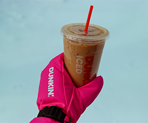 Free Dunkin’ Iced Coffee Glove With Any Iced Beverage Purchase